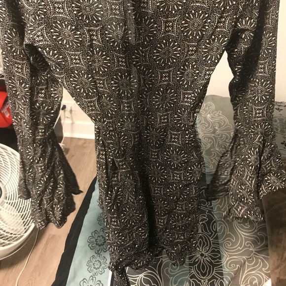 Romper - Picture 2 of 2